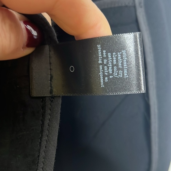 Rag & Bone Sz 2 Black Leather Sleeves Zip Pocket Fitted Blazer Jacket - Picture 12 of 12